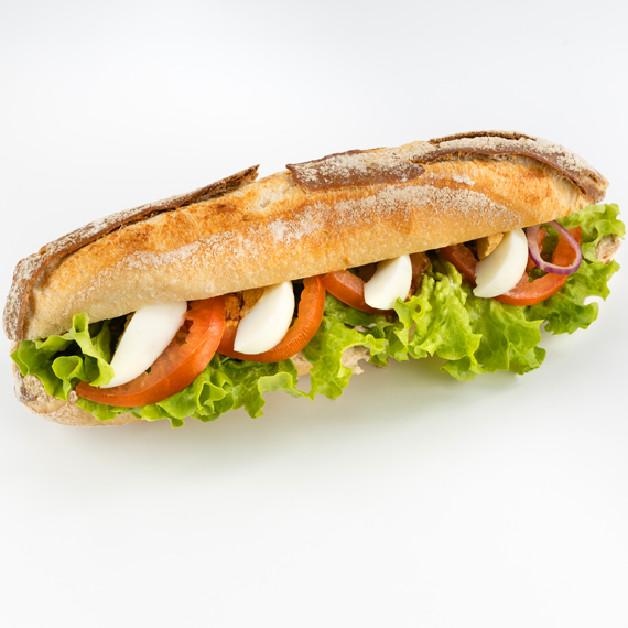 poulaillon-snacking-alsacien-ni-ois-thon-demi-baguette-uf-tomate image 1