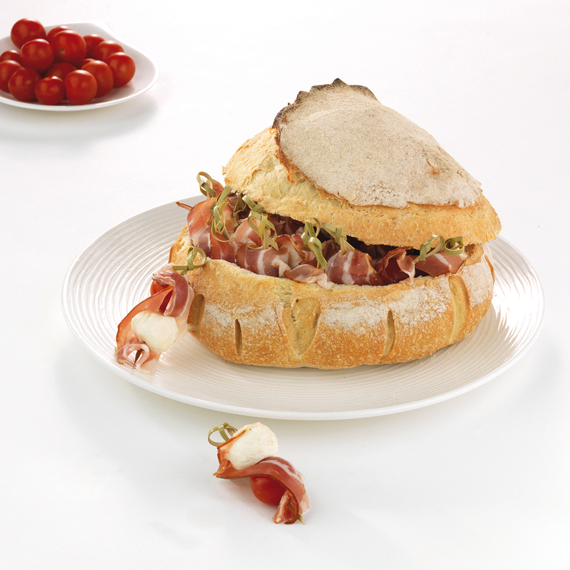 poulaillon-traiteur-michette-mozzarella-pain-surprise-ap-ritif-italien image 1