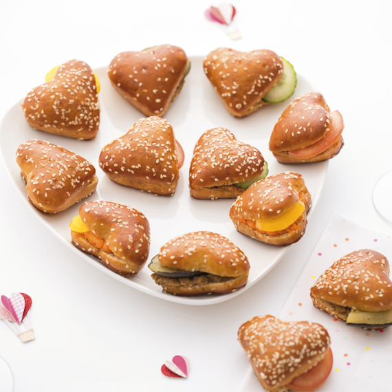 poulaillon-traiteur-minis-c-urs-vegan-moricette-x8 image 1
