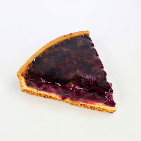 poulaillon-p-tisserie-part-de-tarte-aux-myrtilles-tarte-p-te-sabl-e image 1