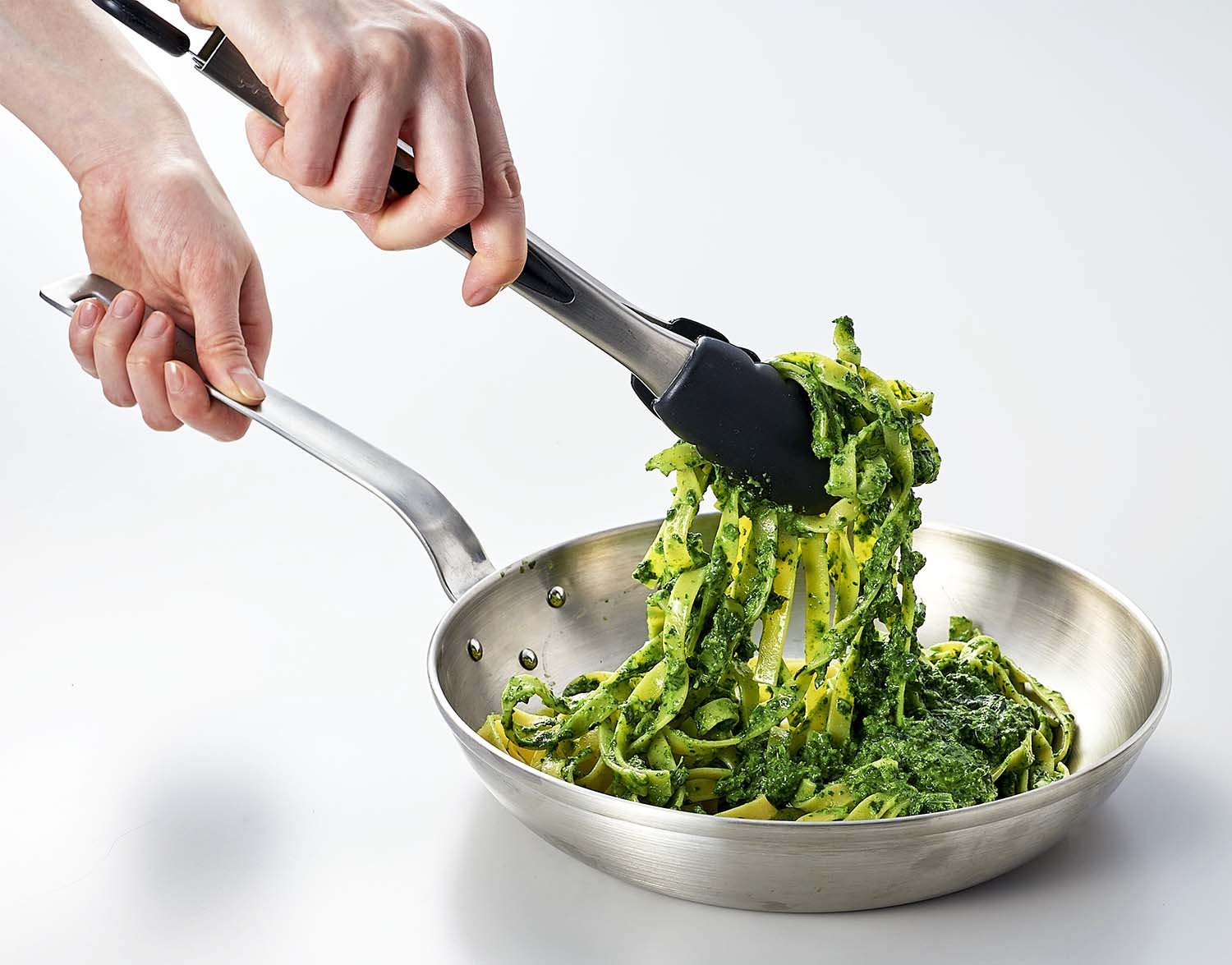 mastrad-kitchen-utensils-pince-cuisine-silicone-noir-30-cm-inox image 2