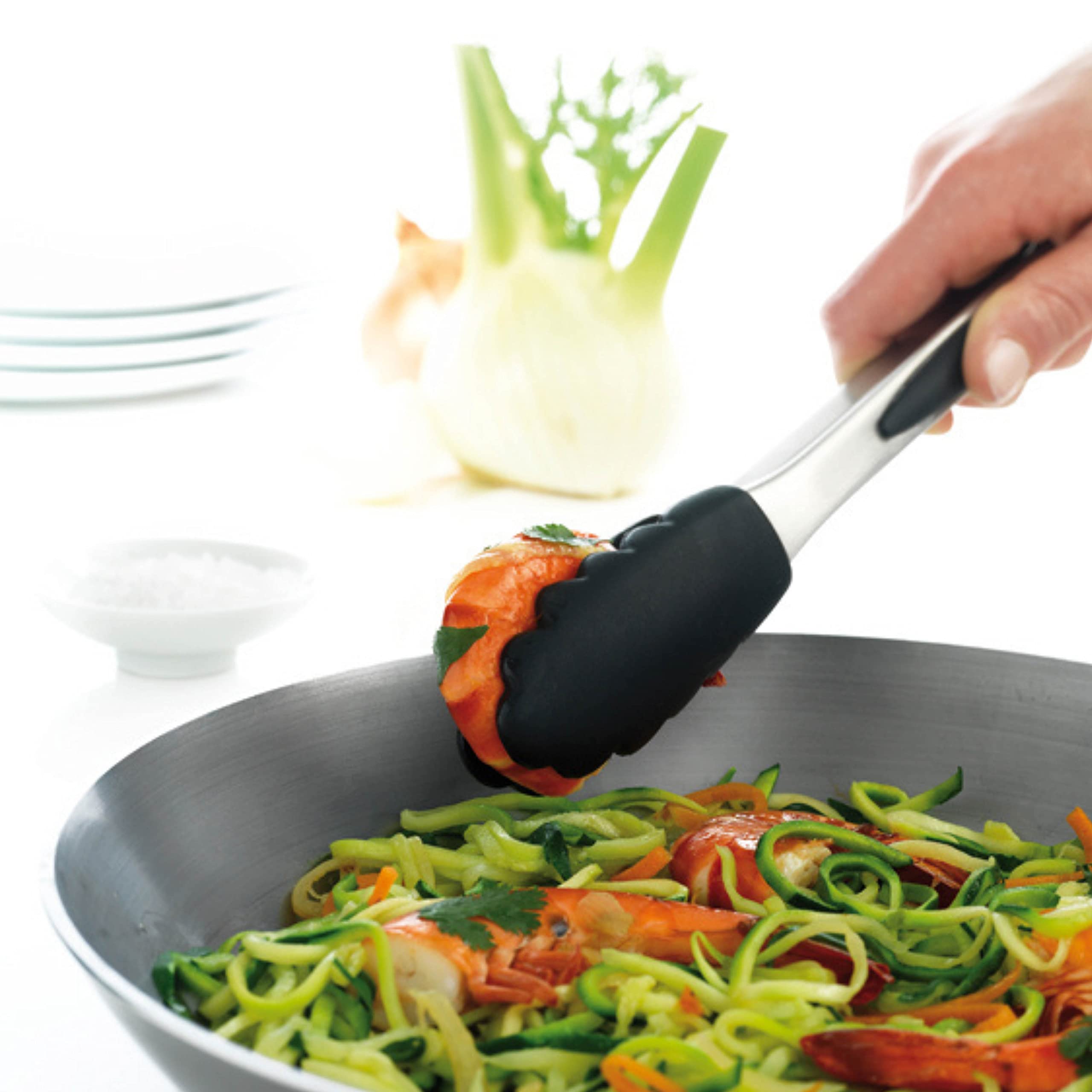 mastrad-kitchen-utensils-pince-cuisine-silicone-noir-30-cm-inox image 3