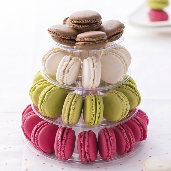 poulaillon-p-tisserie-pyramide-39-macarons-assortiment-4-parfums image 1