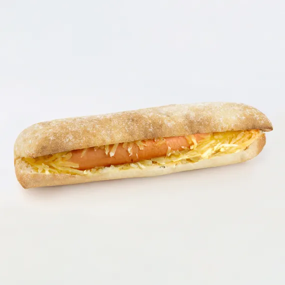 poulaillon-snacking-brais-hot-dog-sandwich-saucisse-fromage image 1